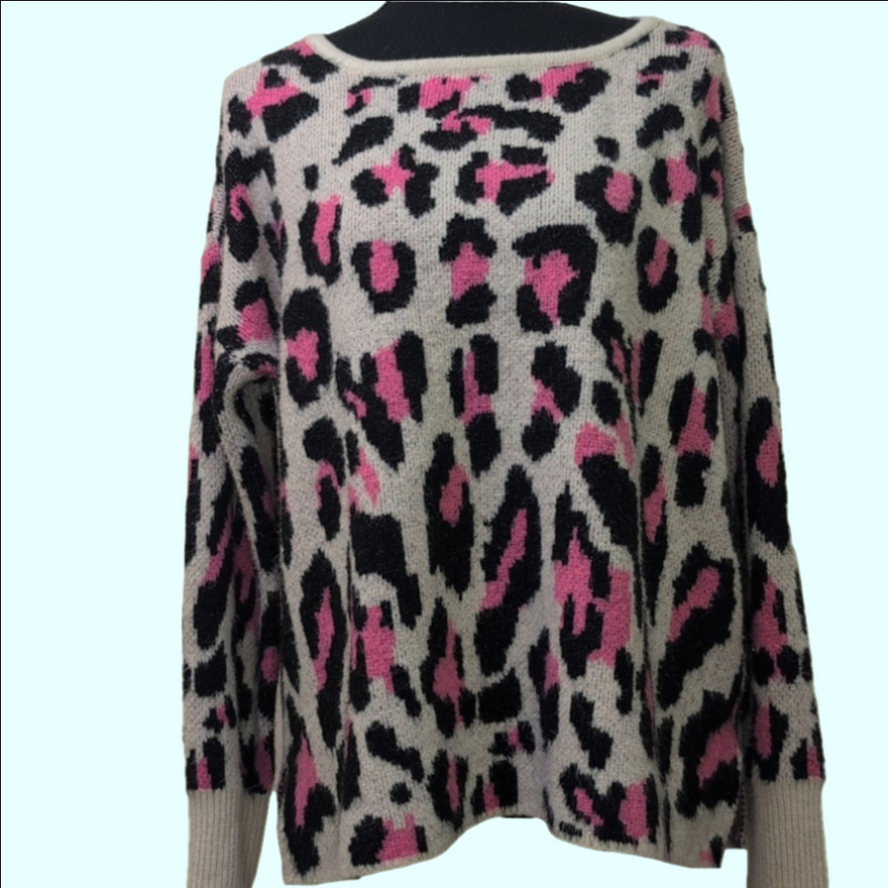 Honeyme pink black and cream long sleeve soft and fuzzy leopard pattern sweHoney